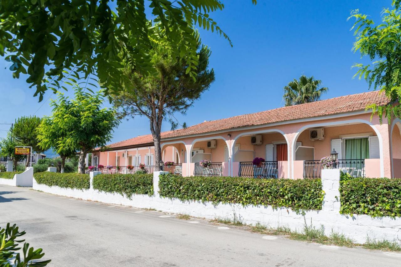 Roussa'S Apartments Laganas Ngoại thất bức ảnh