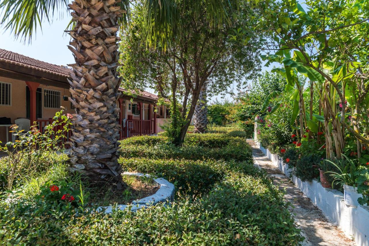 Roussa'S Apartments Laganas Ngoại thất bức ảnh